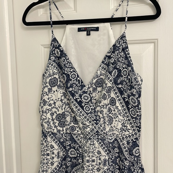 Romper - Picture 2 of 3